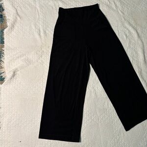Lululemon capris leggings size 4
